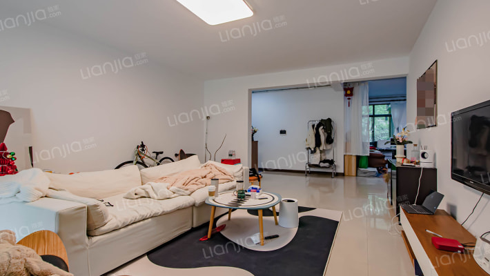 东方莱茵二手房实景图