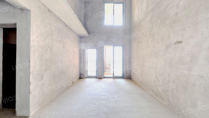 蔚蓝彼岸二手房实景图