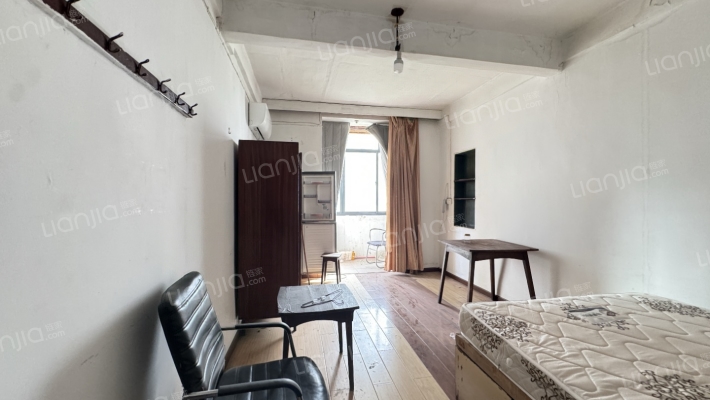 解放大道367号二手房实景图