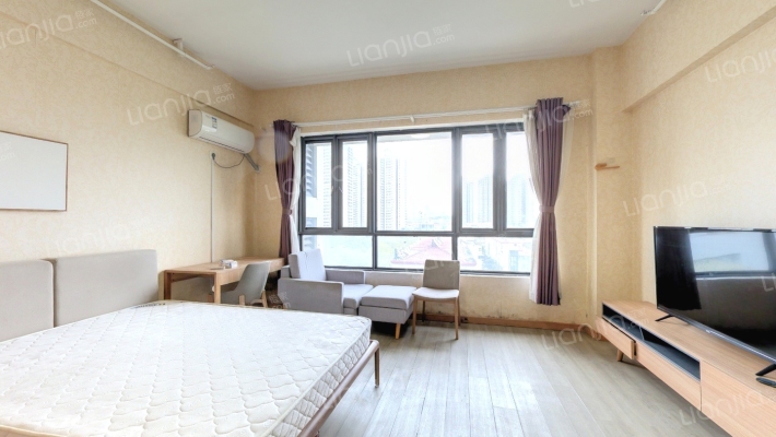 新城市广场摩尔特区二手房实景图