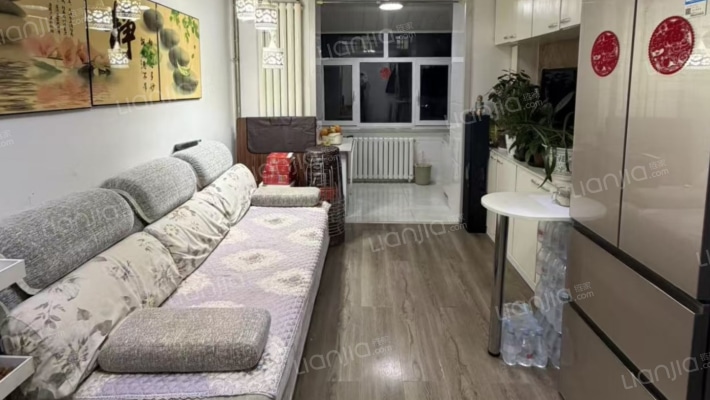 哈理工东校区住宅楼（大庆路）二手房实景图