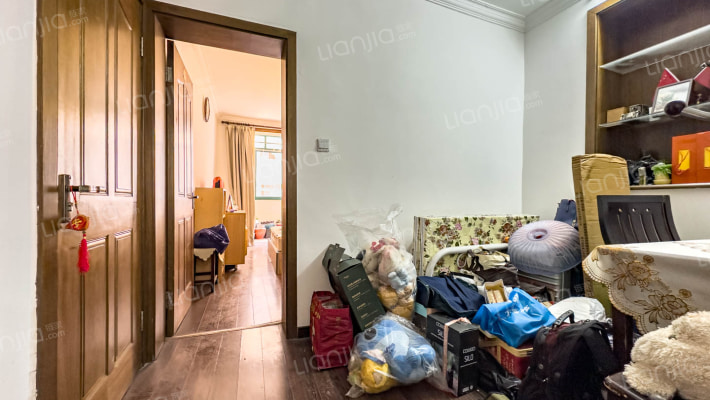 柿子湾路8弄二手房实景图