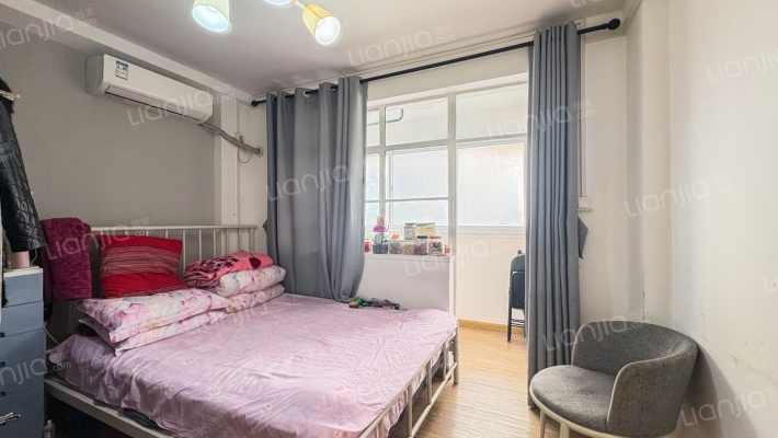 汽联大厦二手房实景图