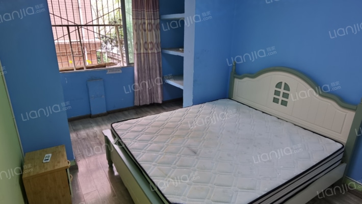 较场坝西街64号二手房实景图