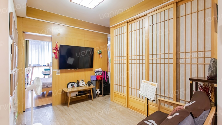 安居兰庭二手房实景图