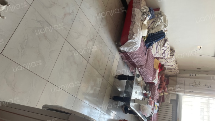 玩具厂宿舍二手房实景图