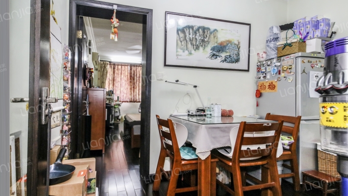 长虹小区二手房实景图