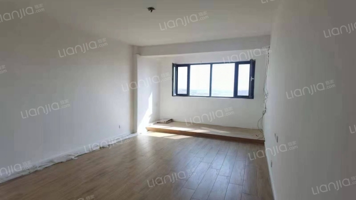 新港花园二手房实景图