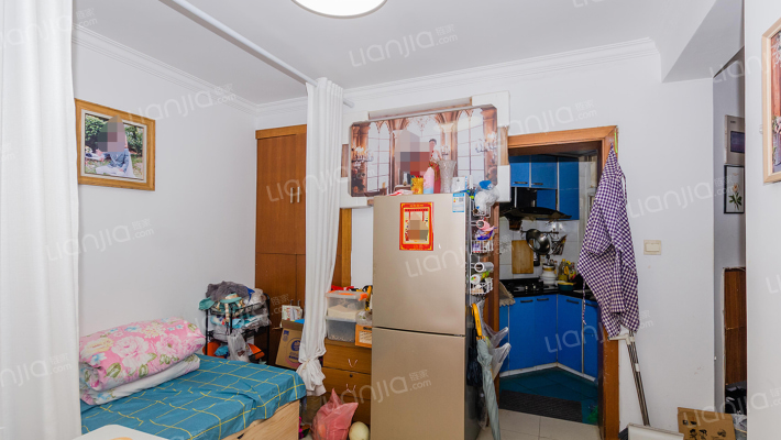 红旗小区二手房实景图