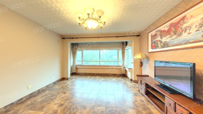 万象新天天际高尔夫二手房实景图