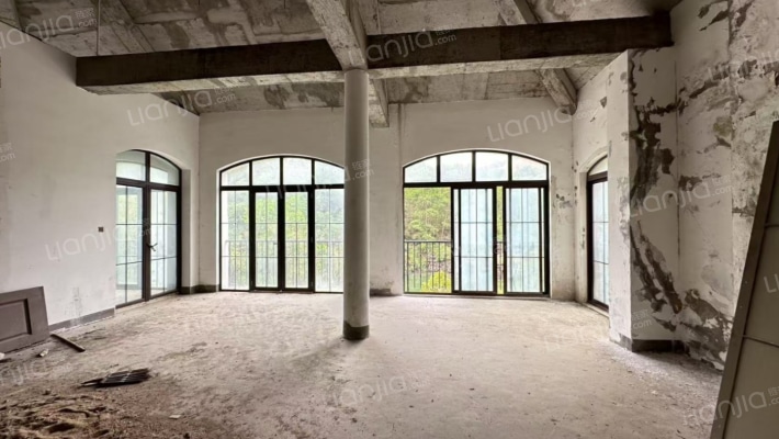 公爵小镇二手房实景图