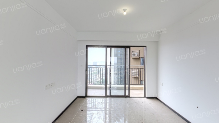 龙光玖誉府二手房实景图