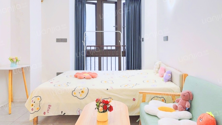 鹏润悦秀城二手房实景图