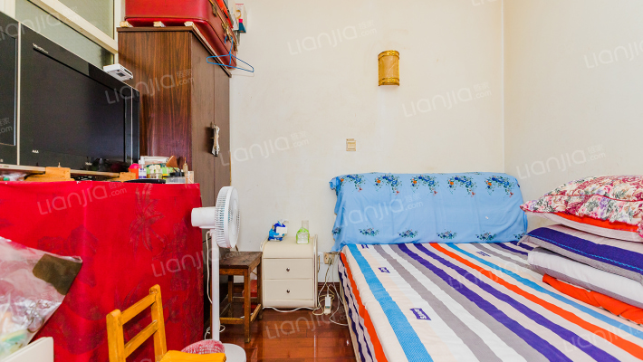 俞一小区二手房实景图