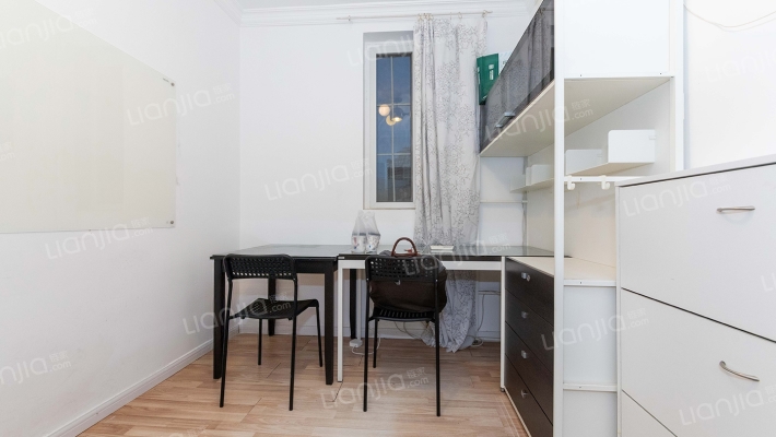 高安路9弄二手房实景图