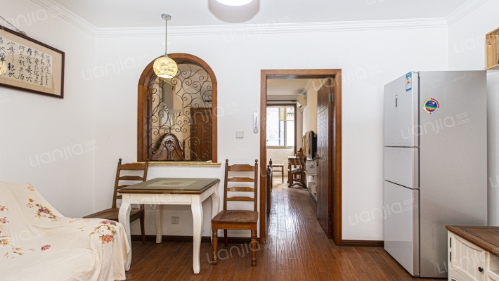 龙漕大楼二手房实景图