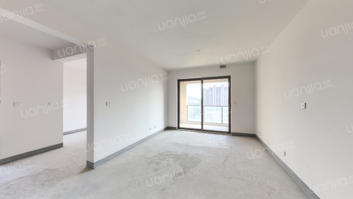 长江天宸二手房实景图