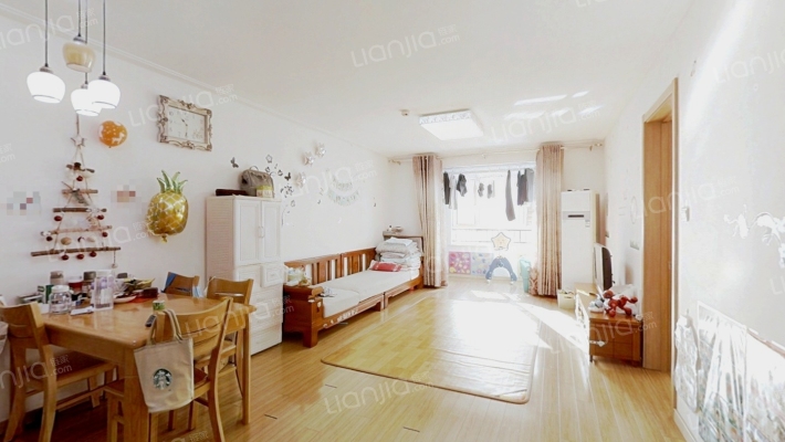 万科城二手房实景图