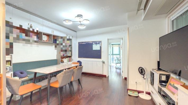 聚福园一期二手房实景图