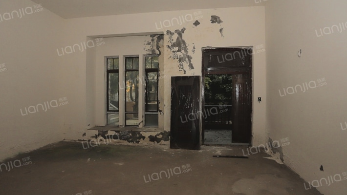 鲁商云山原筑二手房实景图