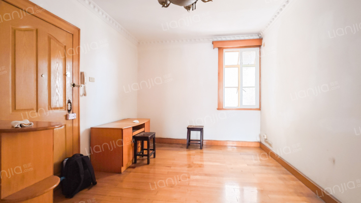 齐四小区二手房实景图