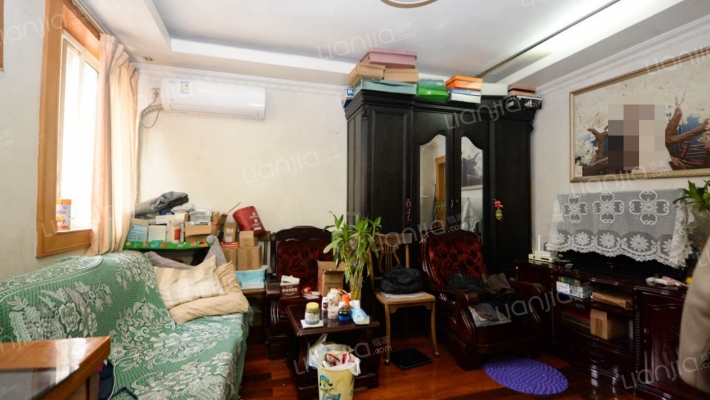 沈家弄路946弄二手房实景图