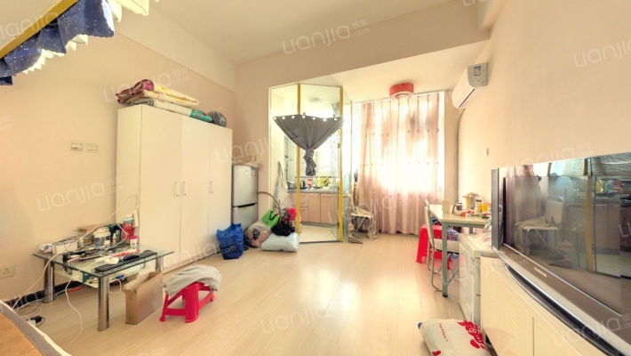 彩虹城四区二手房实景图