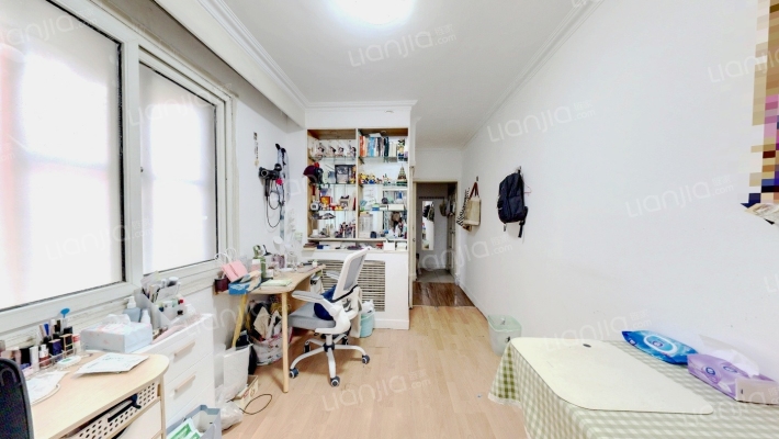 新外大街10号院二手房实景图