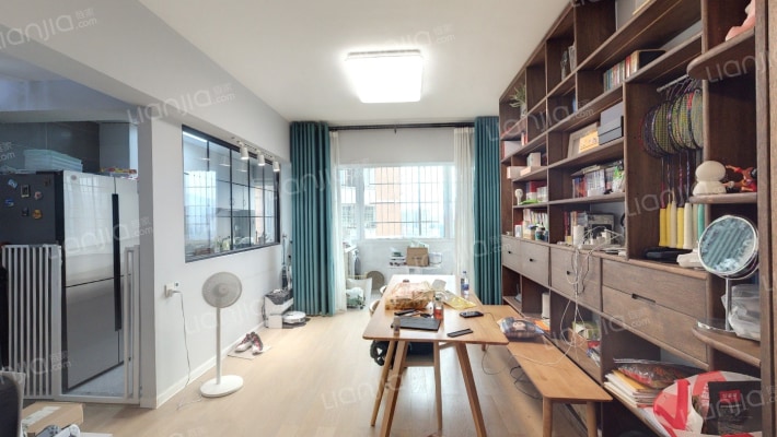 燕东大厦二手房实景图