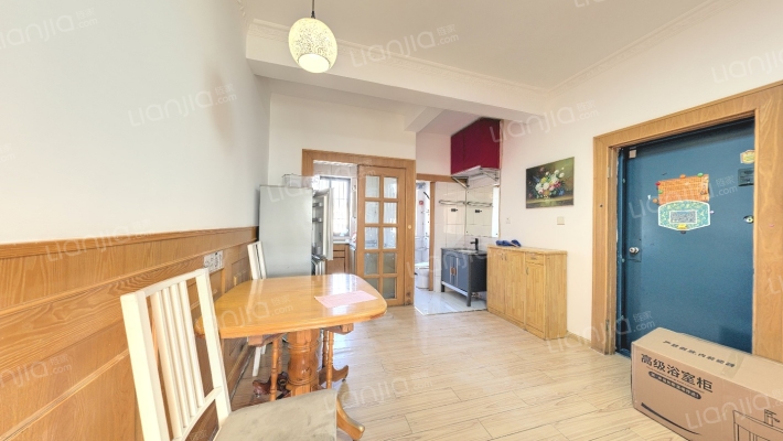 湖西街50号二手房实景图