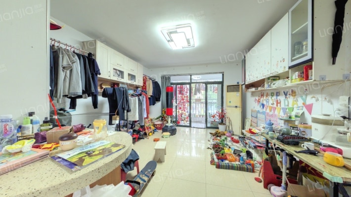 立地东方苑二手房实景图