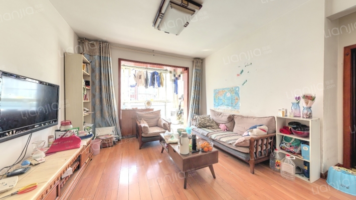 和鸿天府金花二手房实景图