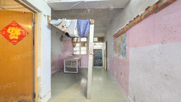 凤凰山脚路二手房实景图