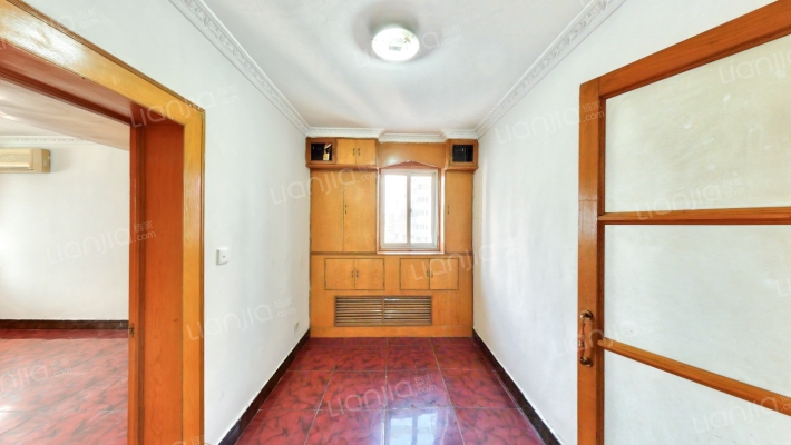 西罗园三区二手房实景图