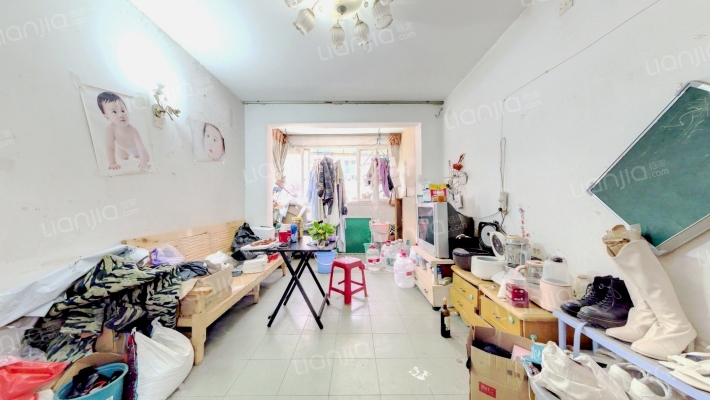 六菱小区二手房实景图