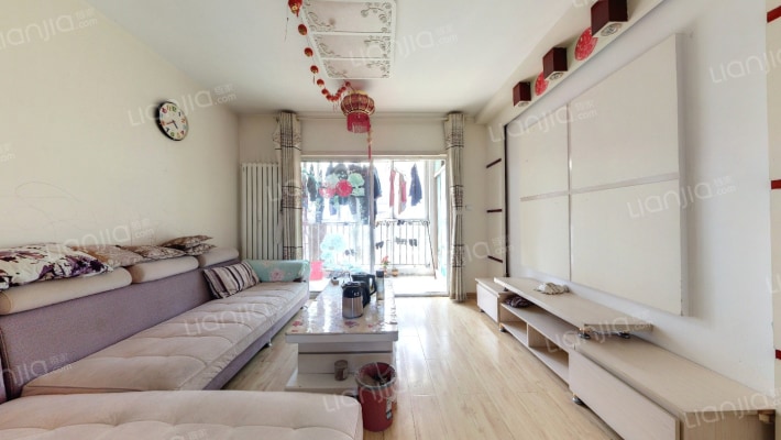 山里小区c区二手房实景图