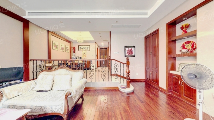 绿洲香格丽花园(别墅)二手房实景图