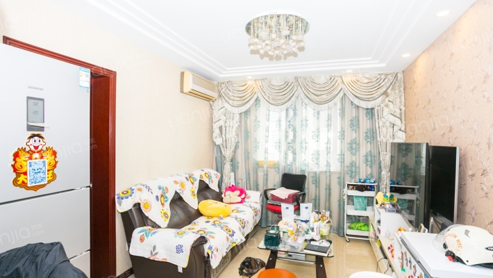 新灵小区二手房实景图