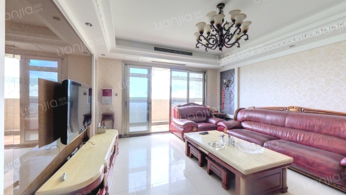 天江郦城二手房实景图