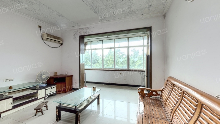 建设坡二手房实景图