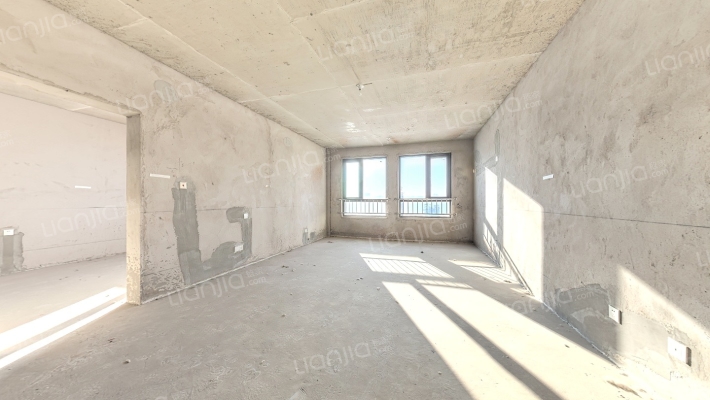 泰生小镇二手房实景图