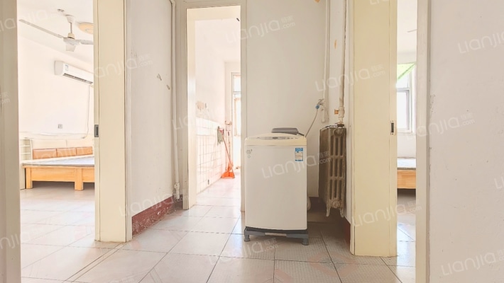 四美胡同二手房实景图