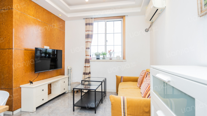 金丰新村二手房实景图