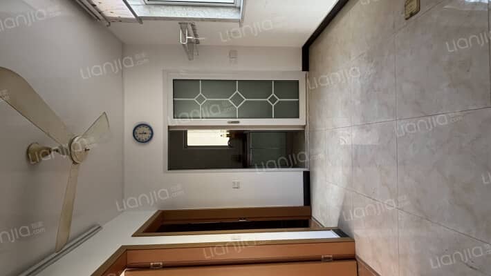 白港新村二手房实景图