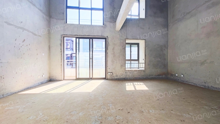 青云端花园二手房实景图