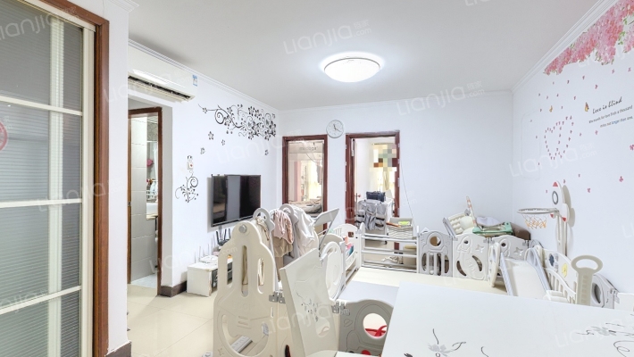 瑞丽江畔二手房实景图