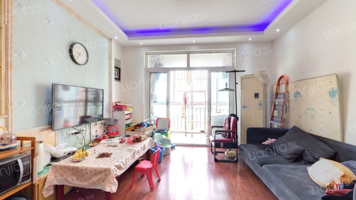 利加华庭二手房实景图