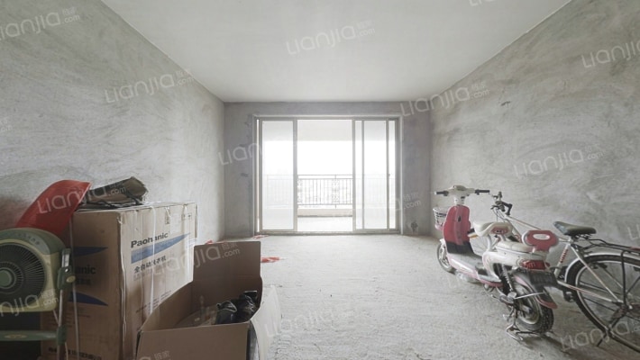 江南豪苑二手房实景图