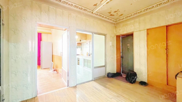 地文街二手房实景图