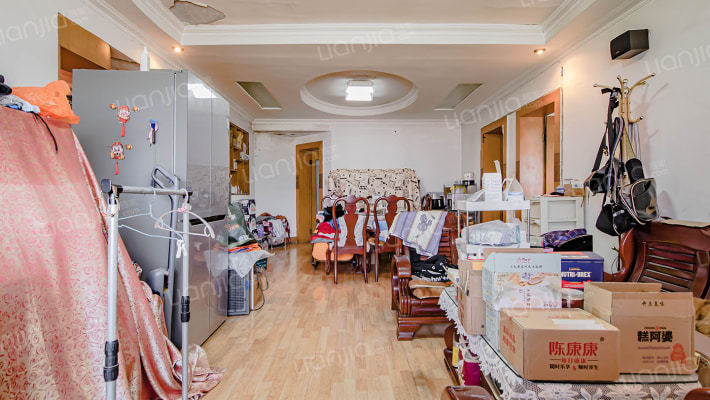 青云公寓二手房实景图